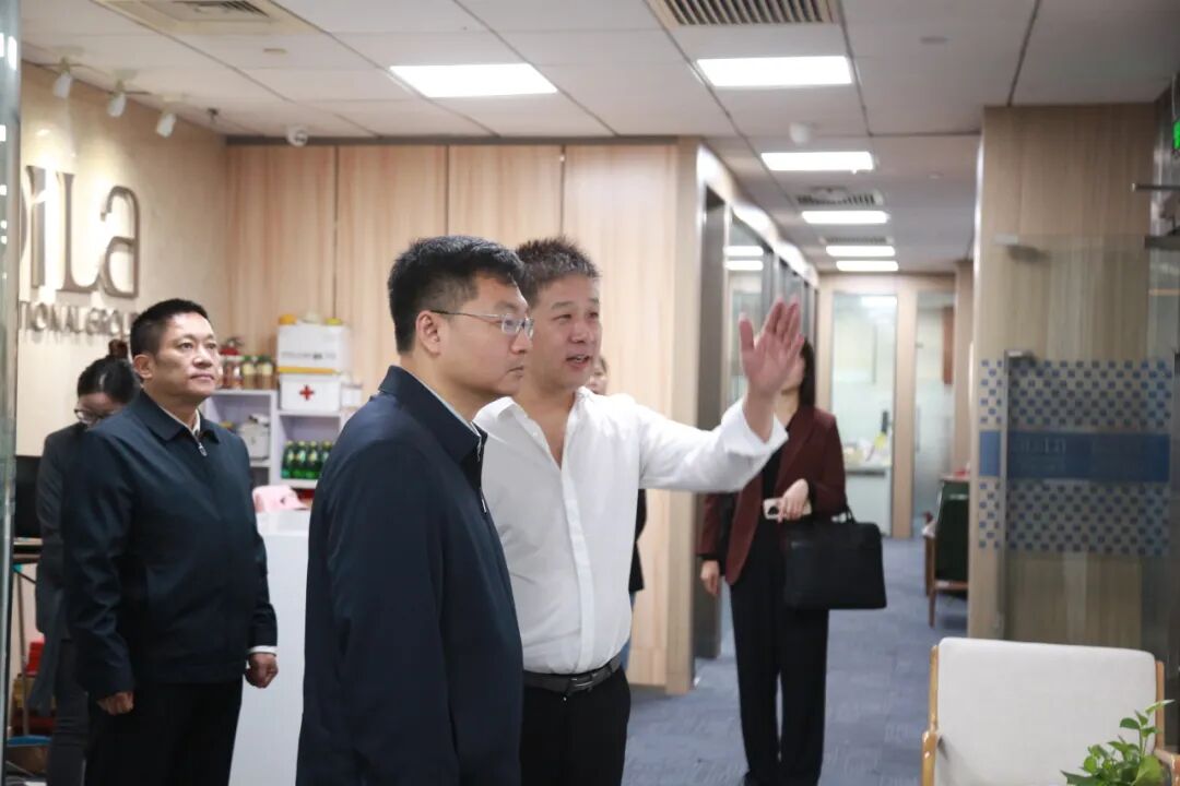 贵州省投资促进局及贵阳市乌当区领导一行莅临葆蒂兰国际集团/美地港医疗集团参访交流