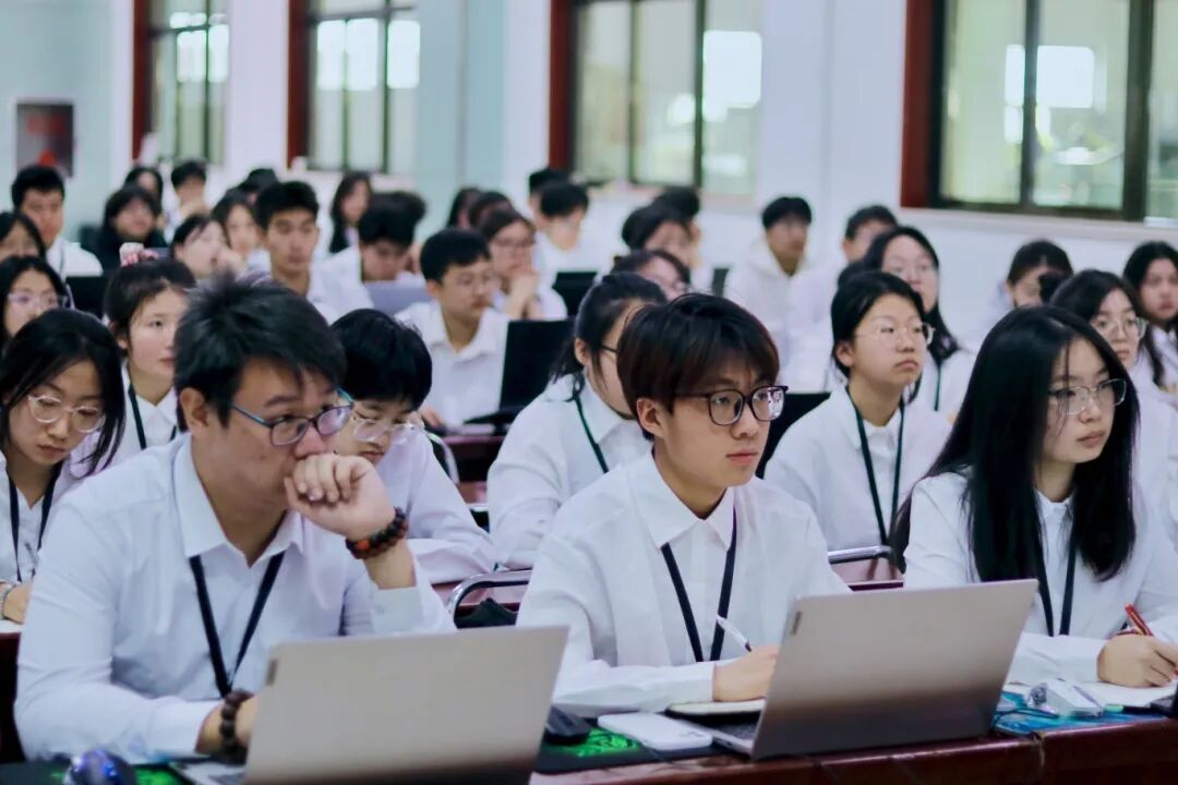 山西同文职业技术学院介休校区文秘培训