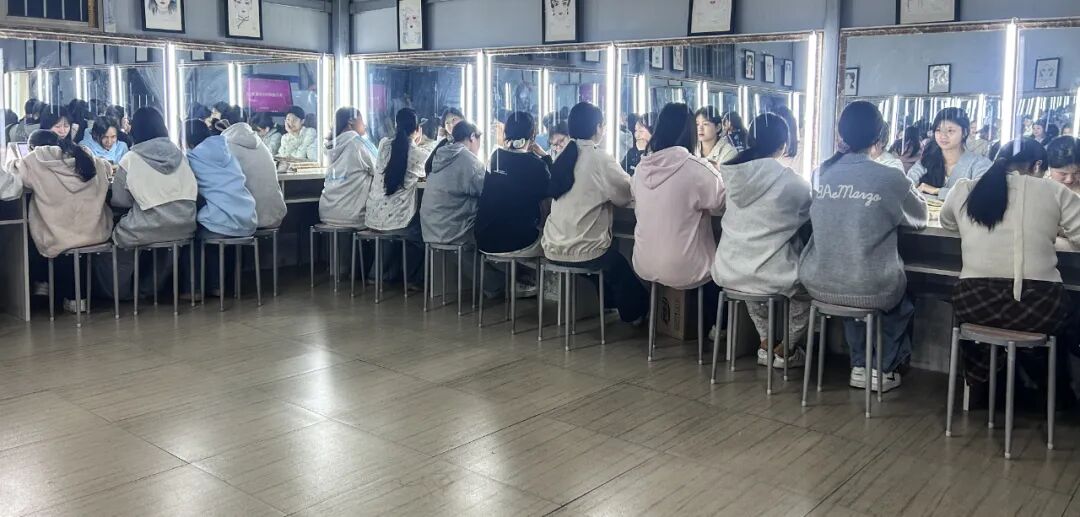 江西文理技师学院2025年10月技能月考圆满落幕