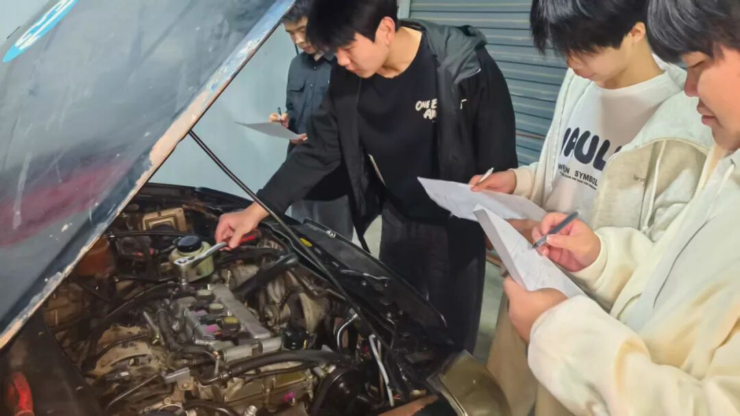 江西文理技师学院2025年10月技能月考圆满落幕