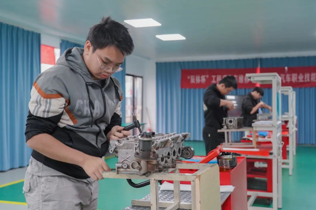 江西文理技师学院汽车维修等级认定考试