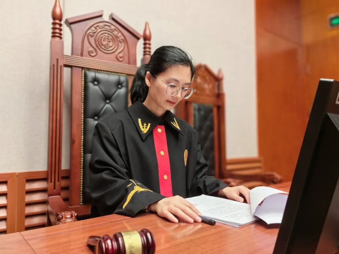 芯中蕊力别样红——城中区人民法院女法官风采展(六)