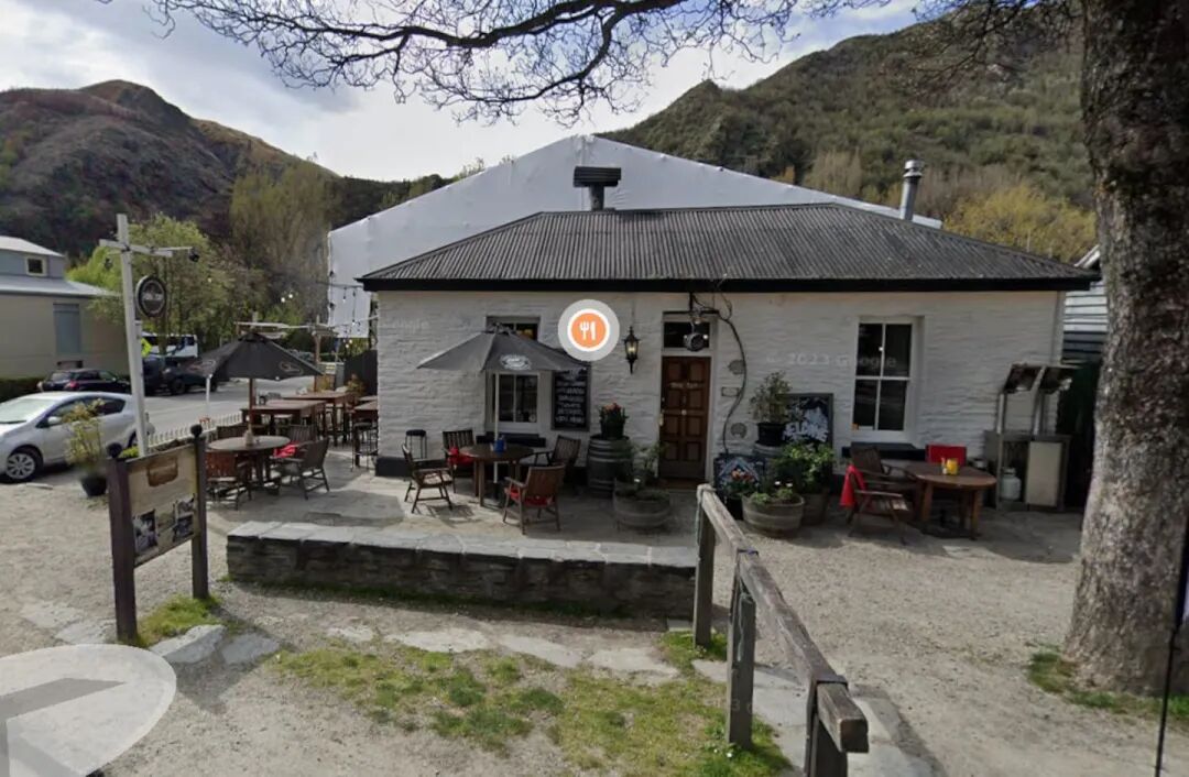 The attack took place outside the Fork and Tap pub in Arrowtown. Image / Google