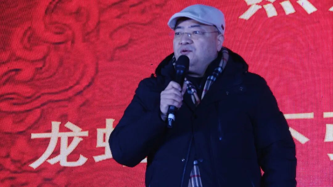 明显超标南充嘉陵这个村子办的村晚超过村级标准了