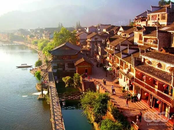 张家界景区咨询电话是多少_张家界景区咨询电话_张家界景区电话号码