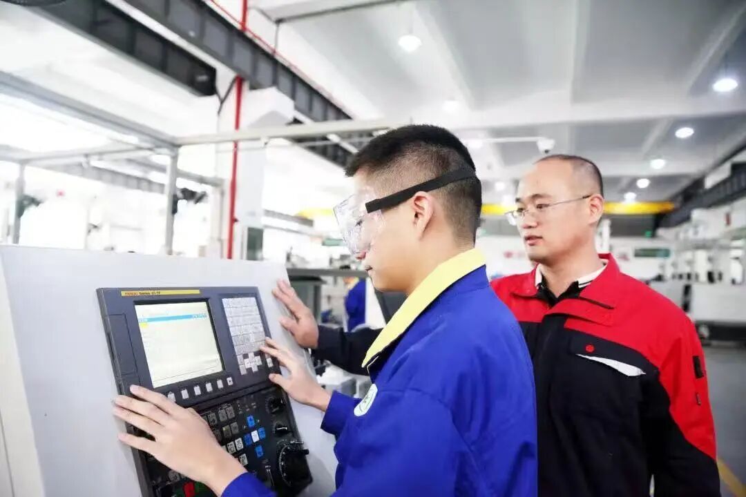 智能制造專業(yè)群 (4).jpg