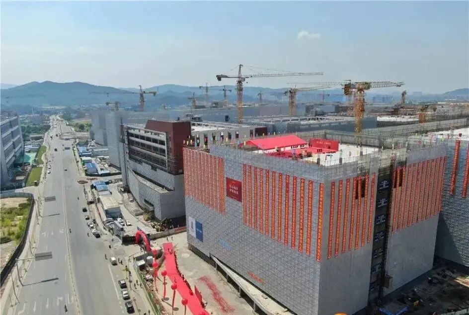 【珠实云悦花语】140万上车广州城区！*+超高使用率