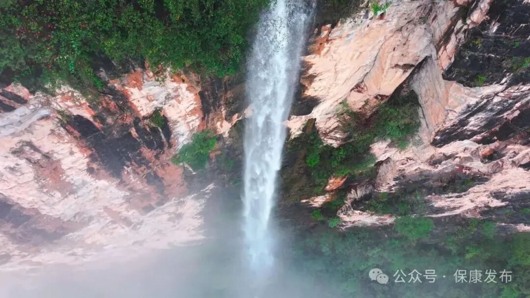 保康新发现一蝴蝶状瀑布（原视频）[00_00_14][20251021-152321].jpg
