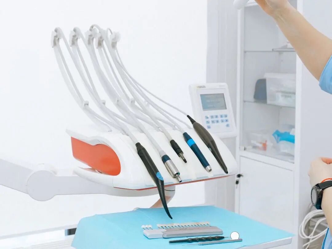 口镜怎么探秘口腔医院之——口镜_https://www.jmylbn.com_新闻资讯_第1张