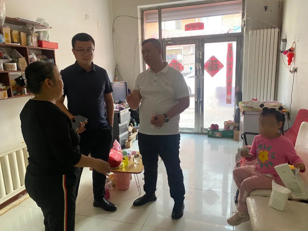 孙吴县沿江乡妇联牵线搭桥爱心企业结对帮扶困难儿童