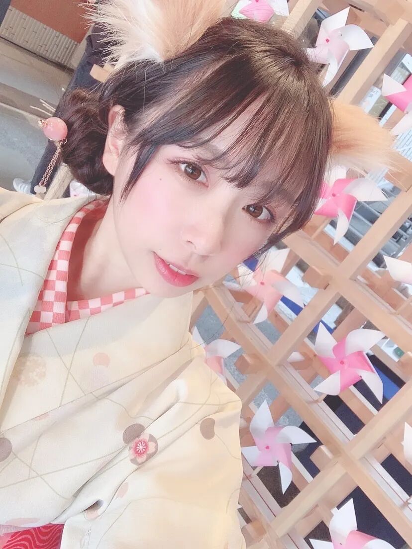 日本一小姐姐意外接到“爱情动作片
