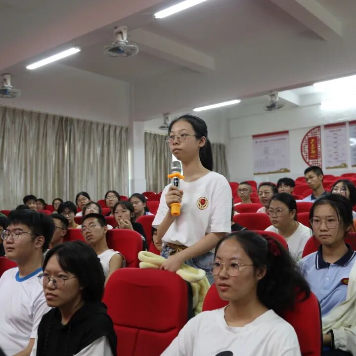好消息!瑞金一中再获新称号!