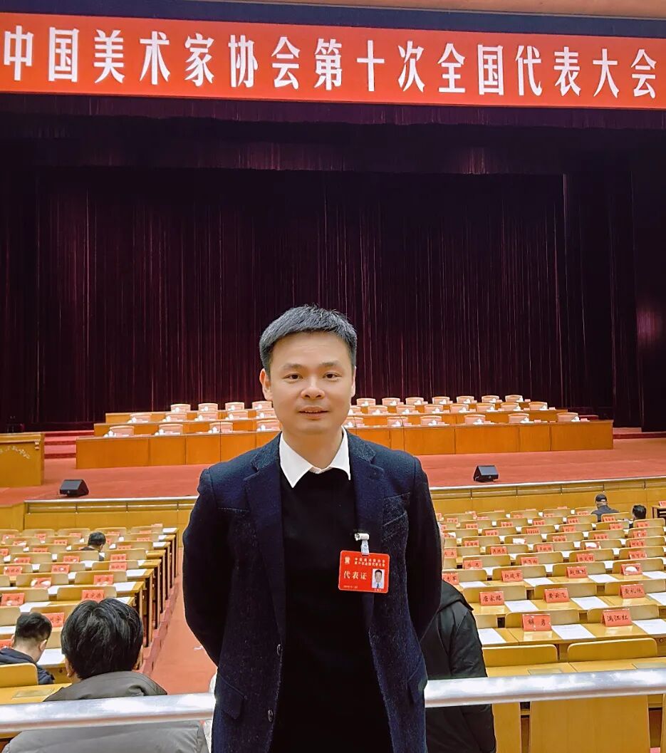 福州大學(xué)廈門工藝美術(shù)學(xué)院漆藝系主任、教授，中國美術(shù)家協(xié)會漆畫藝術(shù)委員會委員 蘇國偉.jpg