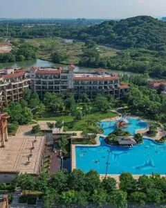 湖州皇冠假日酒店·高级房 双床 2晚