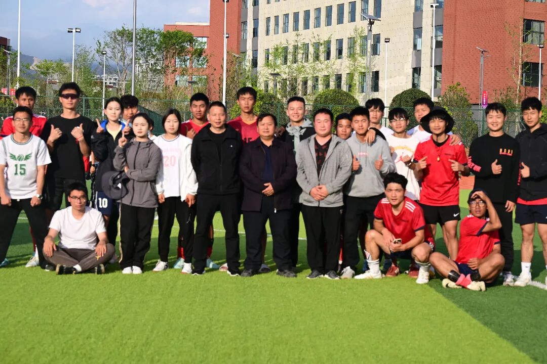 bytWs3VR_qzAJ.jpg?auth_key=1745769599-0-