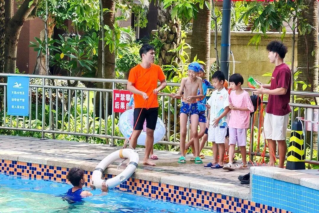 aed电极贴怎么贴使用AED时，电极片贴哪里才对？这堂“暑假安全课”细节满满！_https://www.jmylbn.com_新闻资讯_第20张