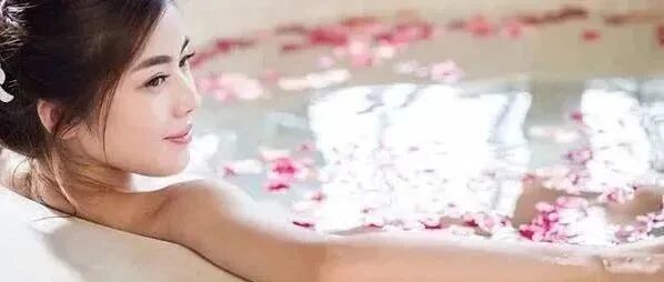 通知：热水泡脚，养生还是伤身？看完这篇文章，你就了解了！