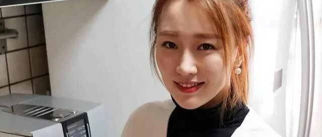 潘阳现状:嫁给富豪结婚13年,为何如今不与丈夫同居住娘家?