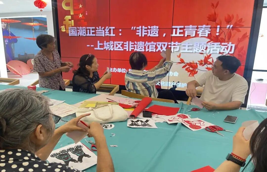 e98564d8d5fc5695d7056db3b4d8bbe6