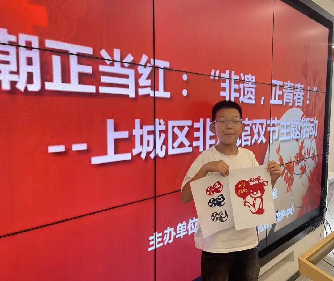 b127e9dad94af89c568ed8668f3412d3