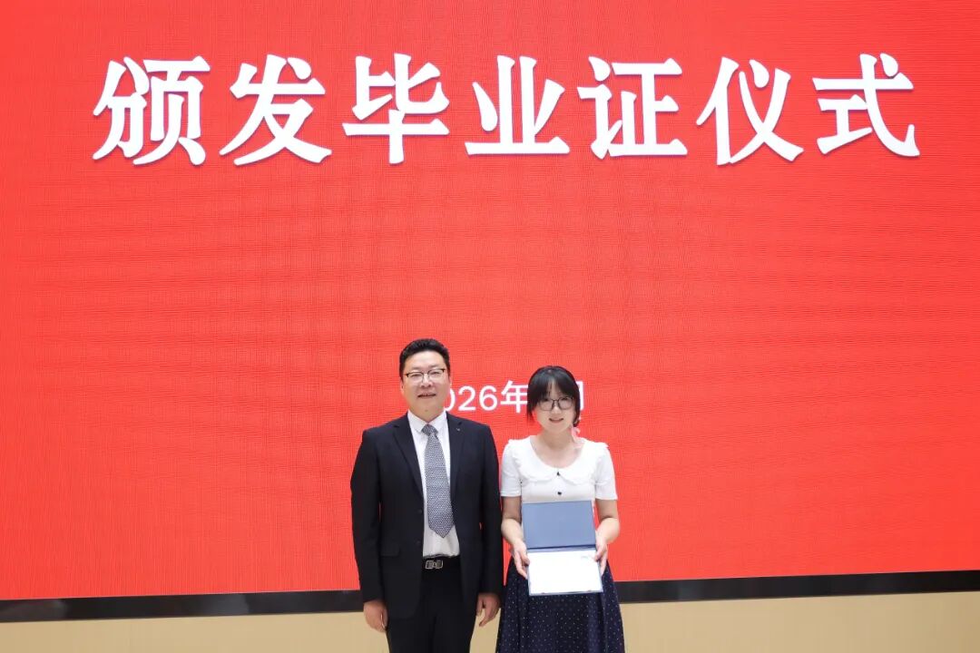 012A2211 拷贝.jpg