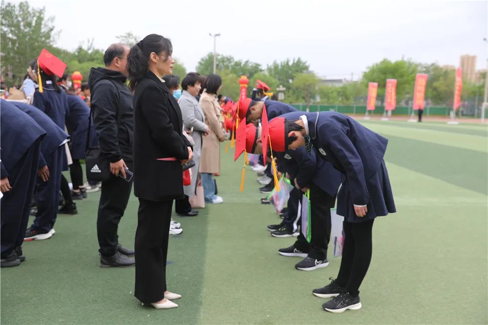 “ag九游会官网登录”意气风发，十八追梦！成人礼，我们最耀眼！(图33)