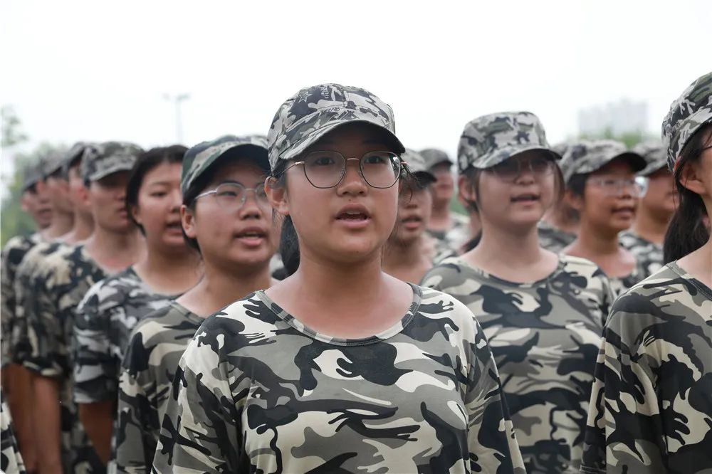 雷火电竞在线登录官网：意气风发，展露锋芒！历经十天，衡中学子接受检阅(图28)