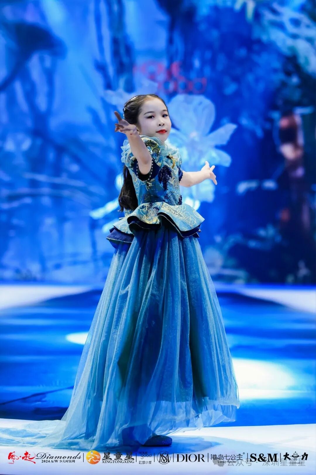 风起Diamonds 2024少儿时装周：童真与时尚的璀璨碰撞(图30)