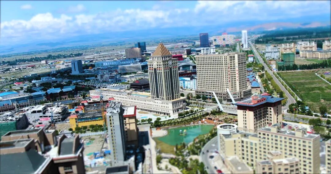 一册两图推动霍尔果斯招商引资加力突破