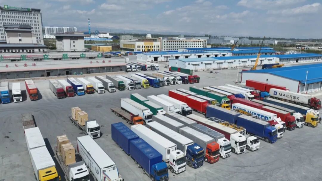 （霍尔果斯金亿国际贸易（集团）有限公司货场）