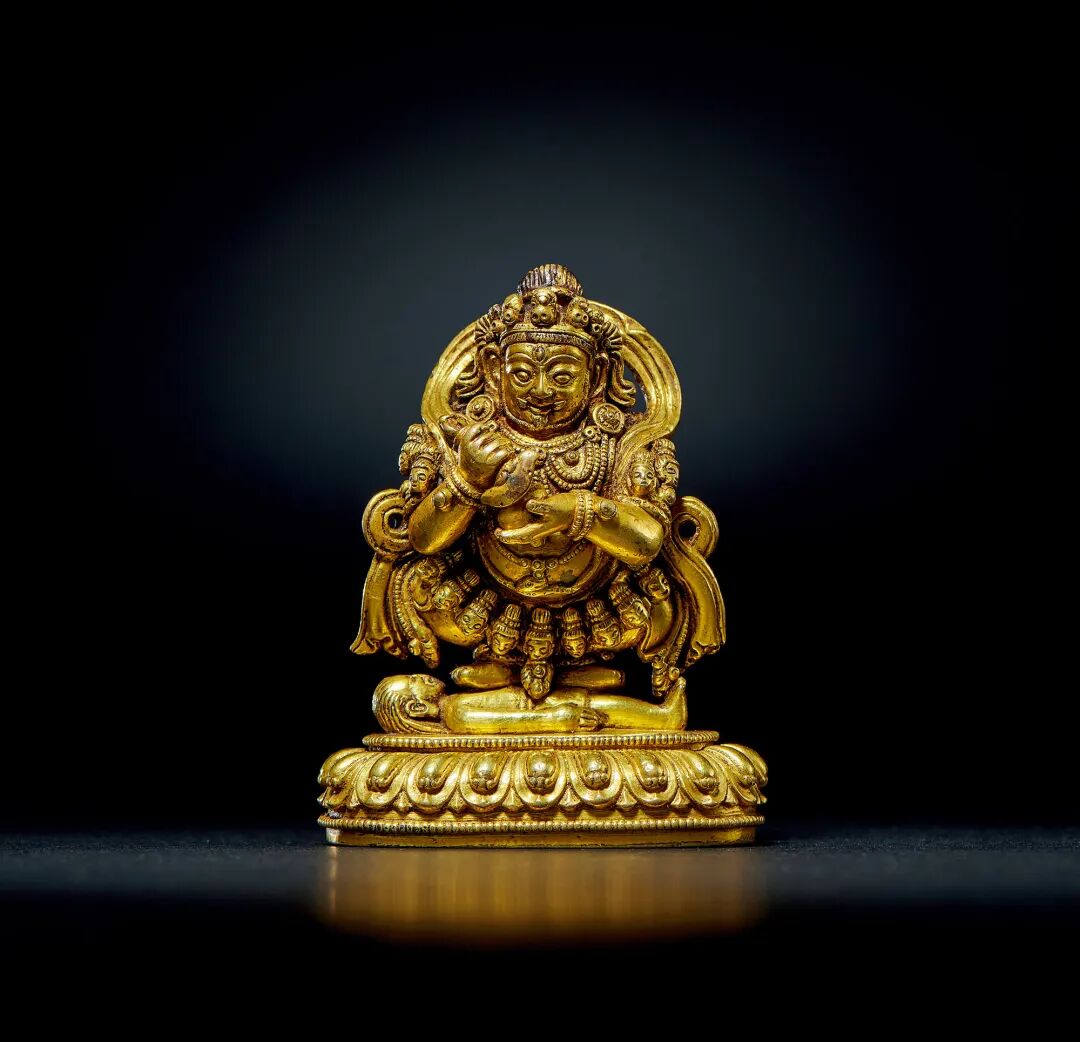 普照叁千界——佛造像艺术粹锦