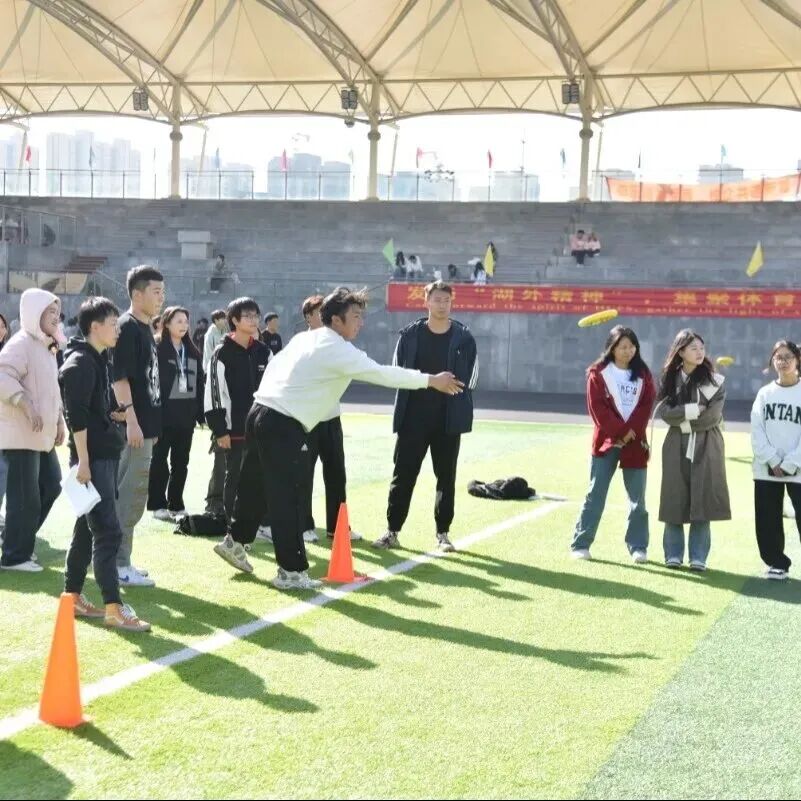 微信图片_2025-10-24_143319_682.jpg