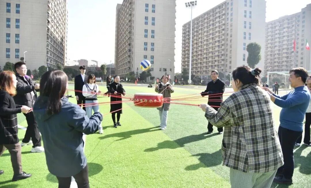 微信图片_2025-10-24_142745_183.jpg