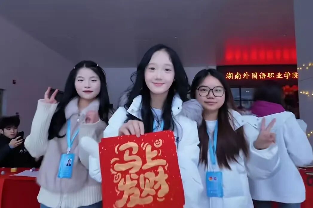 4e01142d23ec39c3bab3c0c9f7996fb1.jpg