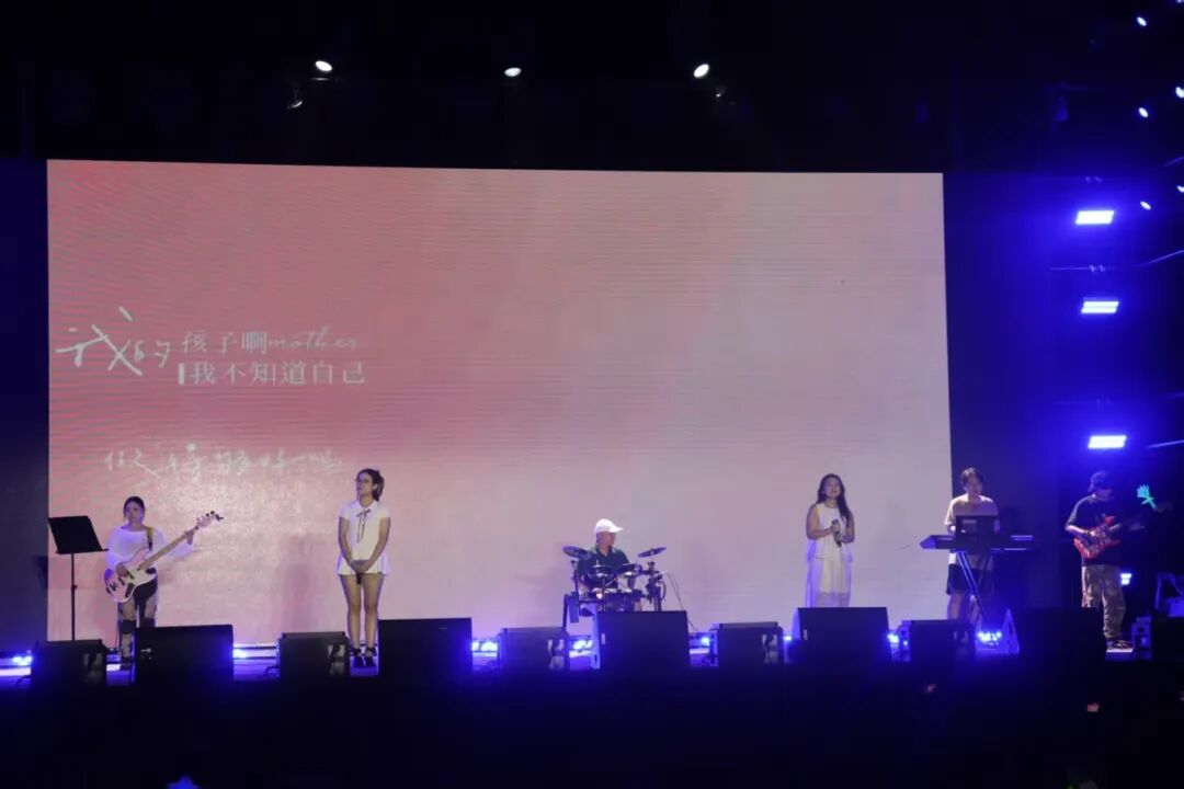 ff9037e6342b044e0c1600ec673308cf.jpg