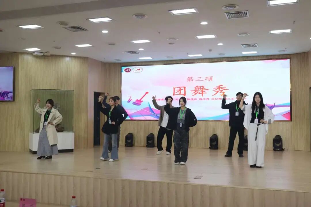 图 (4).jpg