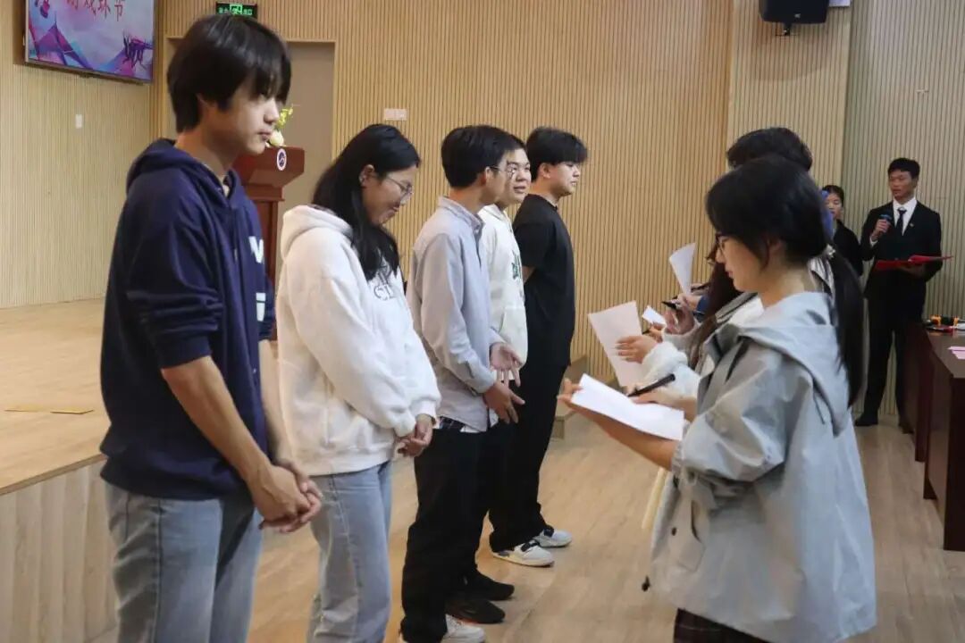 图 (13).jpg