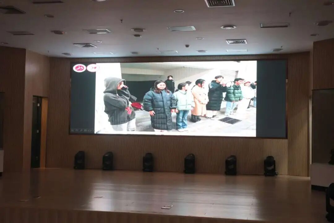 图 (2).jpg