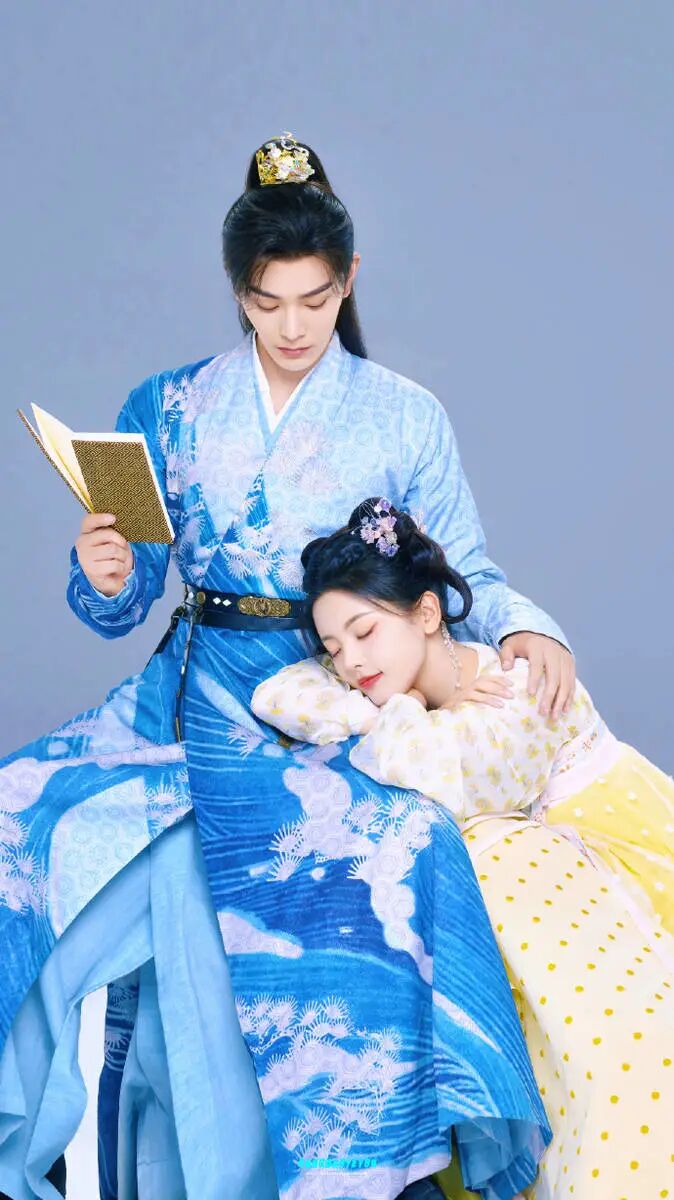 丁禹兮杨超越七时吉祥双人写真曝光cp感爆棚迷倒无数粉丝