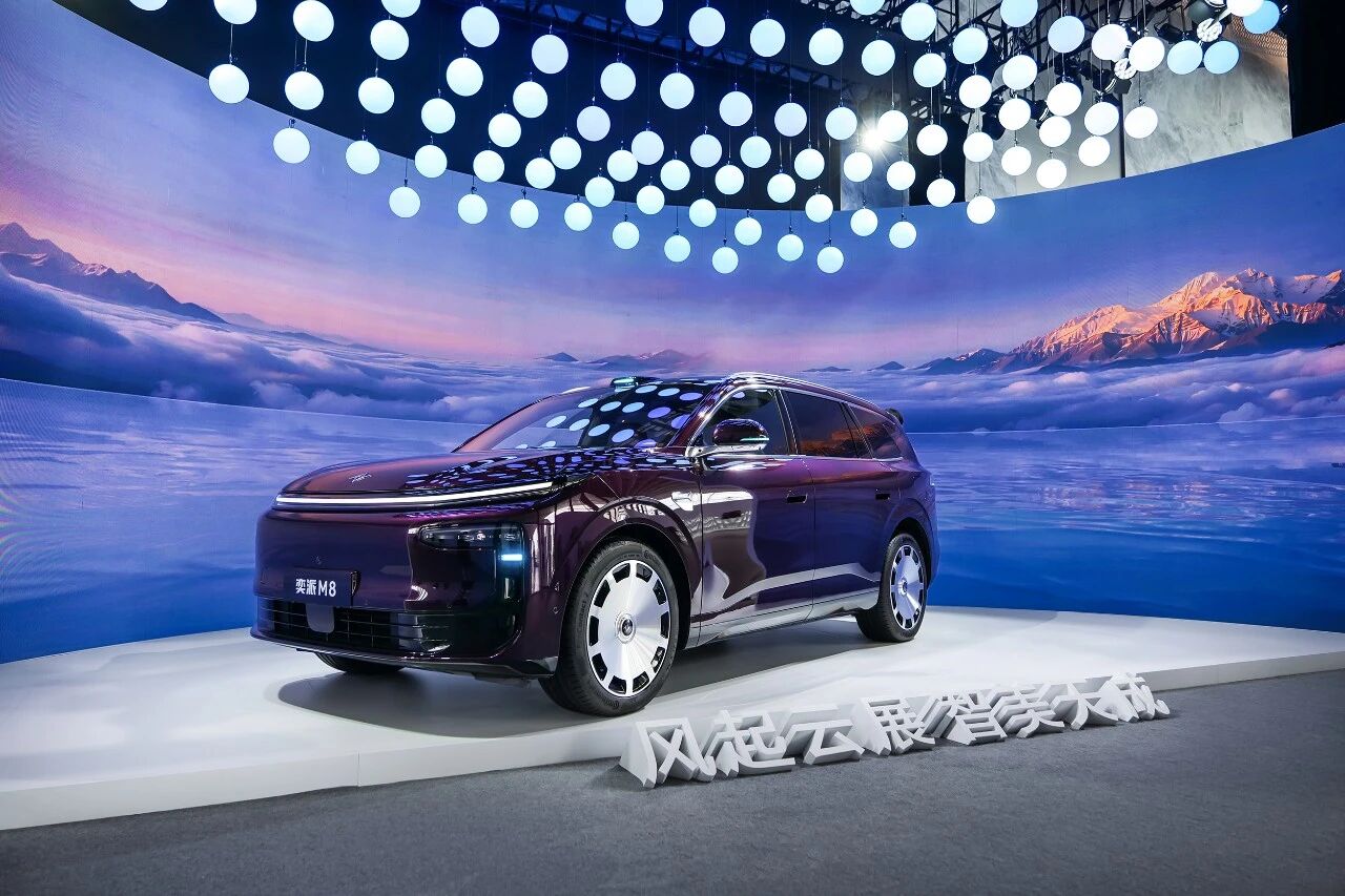 乾崑六件套加持，奕派M8能否在SUV大军中脱颖而出？
