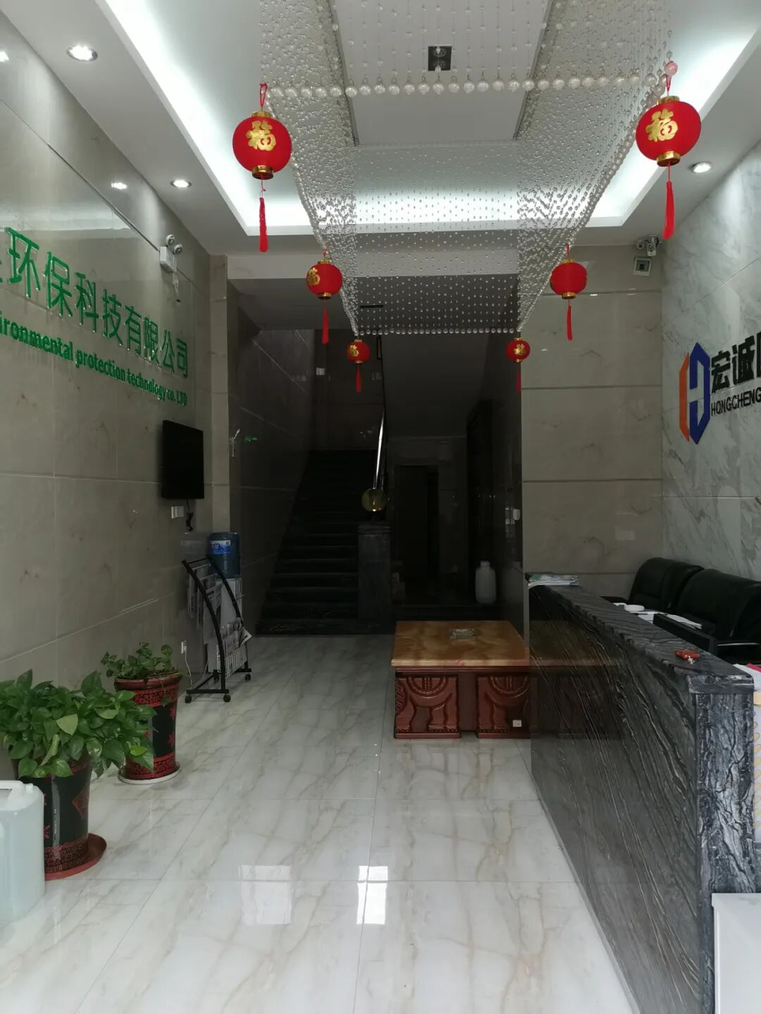 重庆个人办公租办公位_办公场所租_办公场所装修