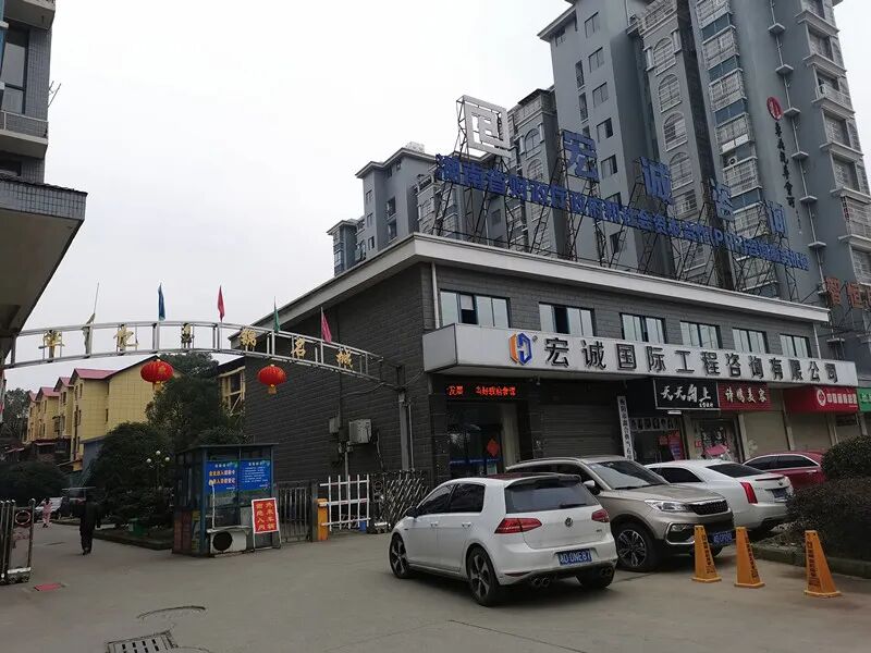 办公场所装修_重庆个人办公租办公位_办公场所租