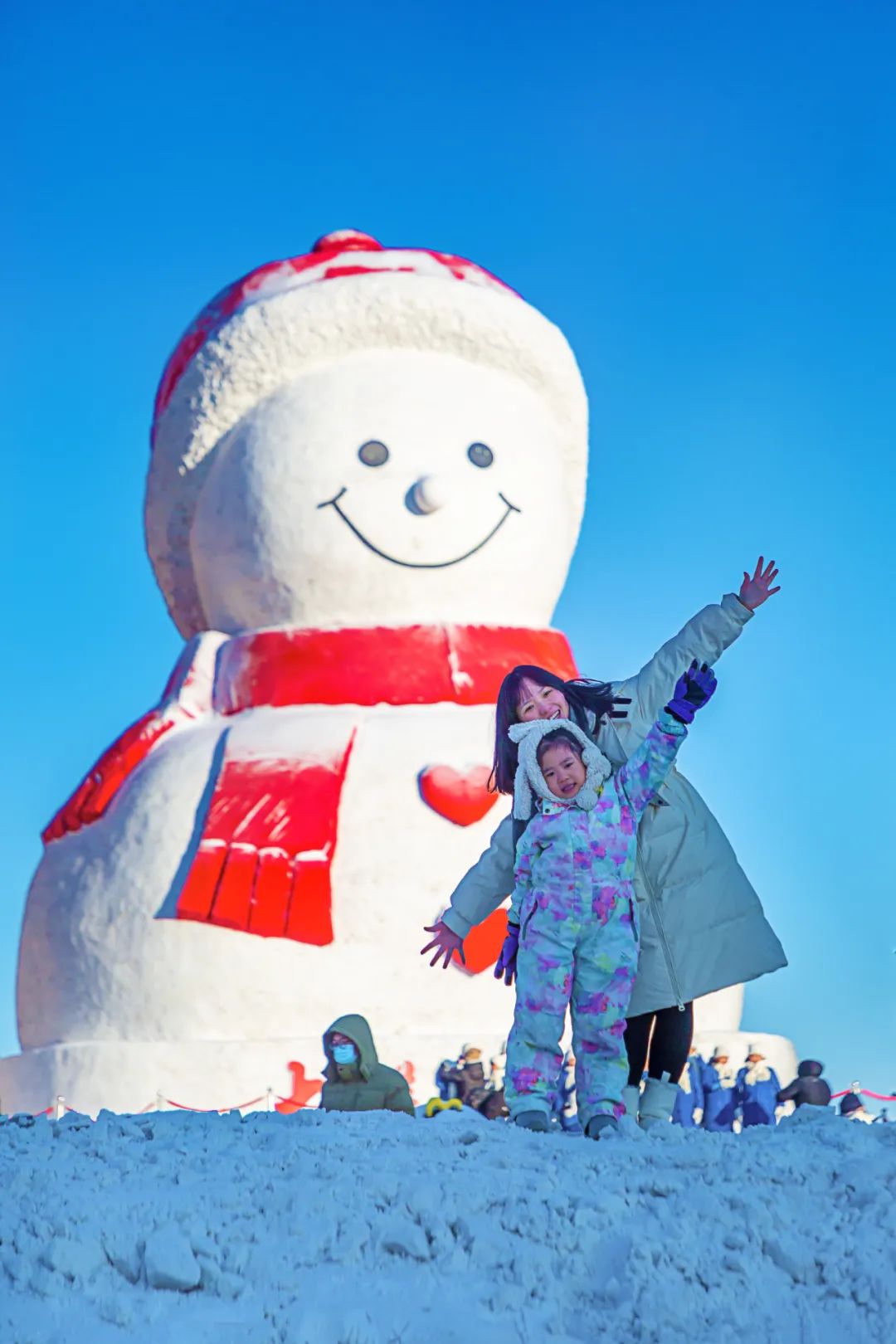 春节雪人图片