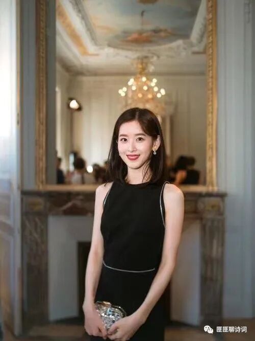 什么八字最有希望嫁入豪门八字解析奶茶章泽天的晶莹之美