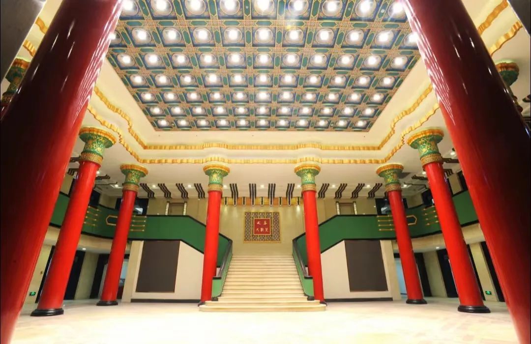 江南大戏院图片