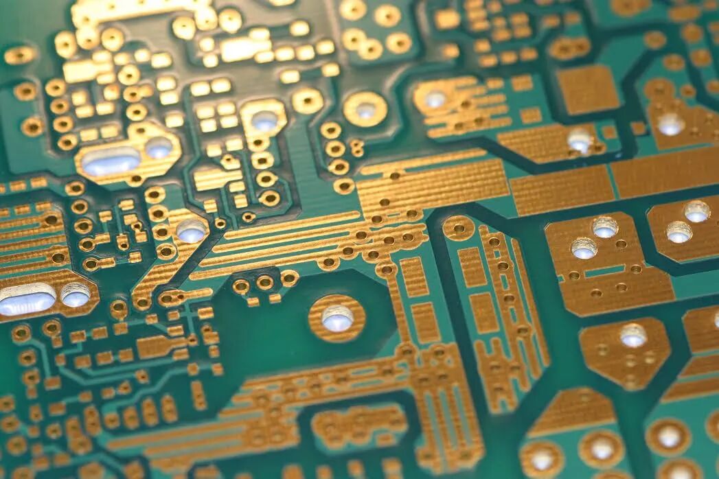 PCB板制作需要哪些基本步驟和注意事項？丨捷創(chuàng)電子