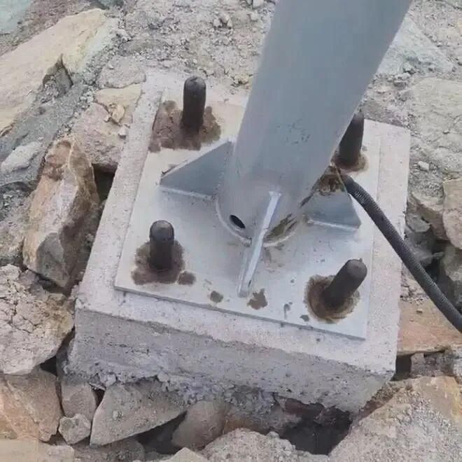 山东近3亿重点工程现“脆皮”底座