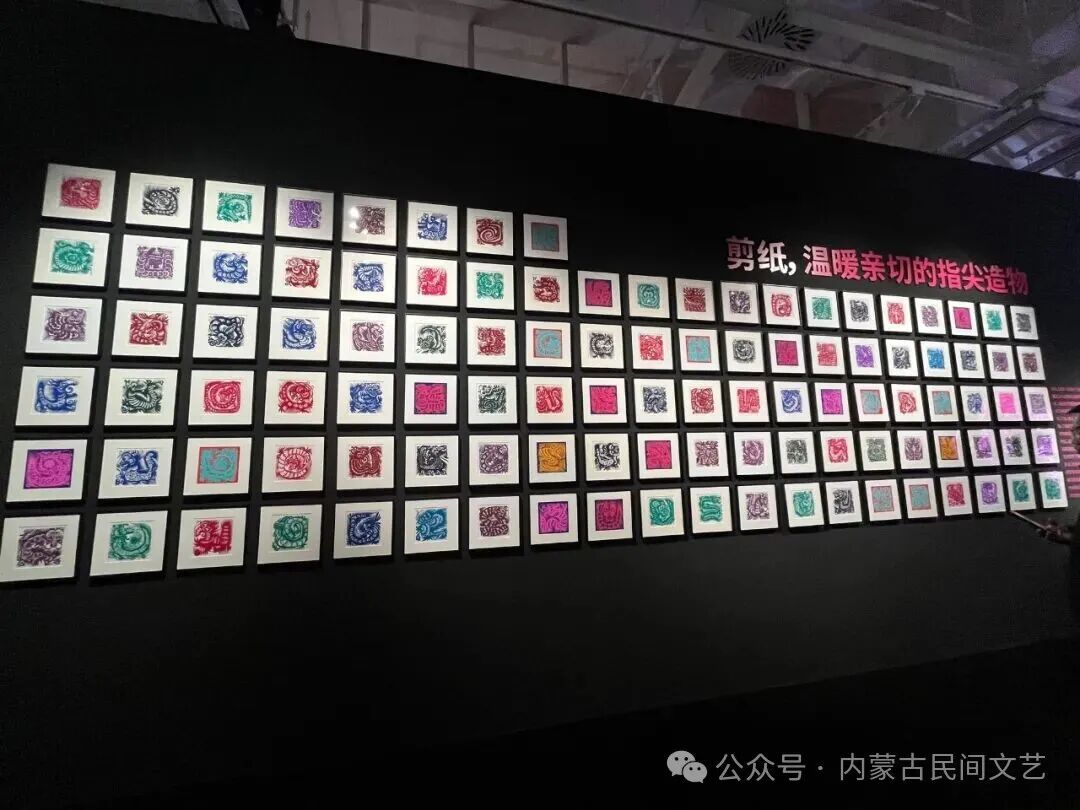 内蒙古作品《母亲河·岸边的喜悦》入围第十七届中国民间文艺山花奖·优秀民间工艺美术 第217张