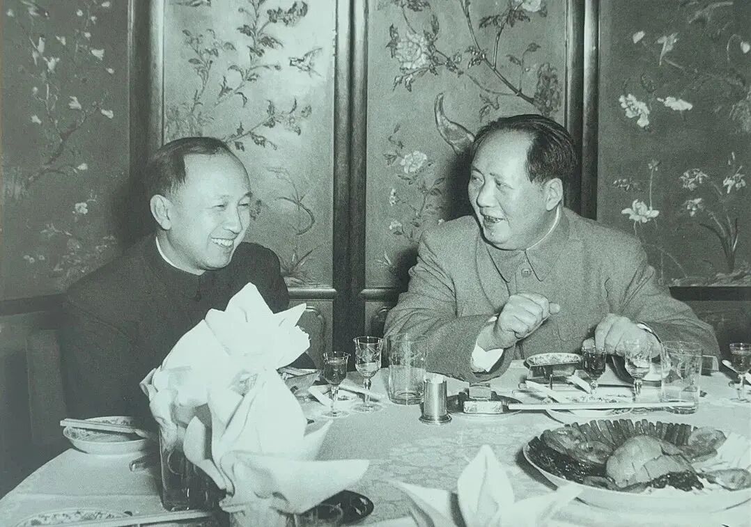 从《矛盾论》到第四统计力学：纪念毛主席诞辰132周年记念日(图4)