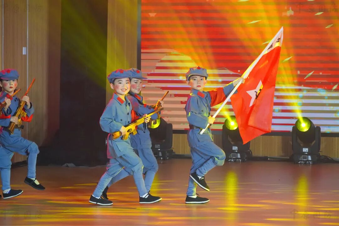 河南省军区幼儿园举办七十周年园庆暨2023年六一儿童节活动